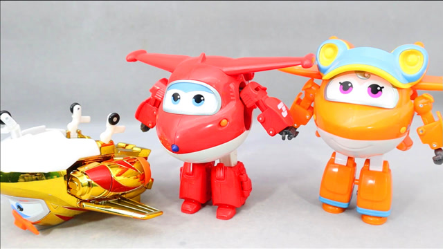 超级飞侠金小子坠机了乐迪和佩佩紧急救援