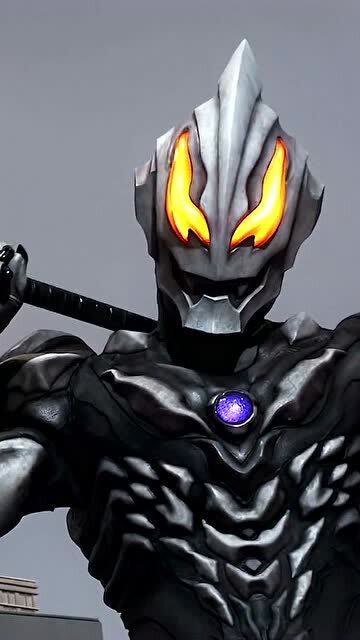 极恶贝利亚的真正实力,可能只有赛罗才知道了,可惜被儿子捷德打败了