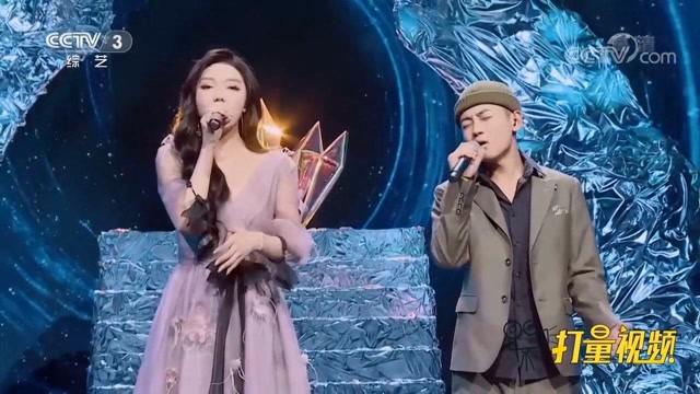 藏族小伙才旺罗布与李紫婷合作《飞云之下》,惊艳全场