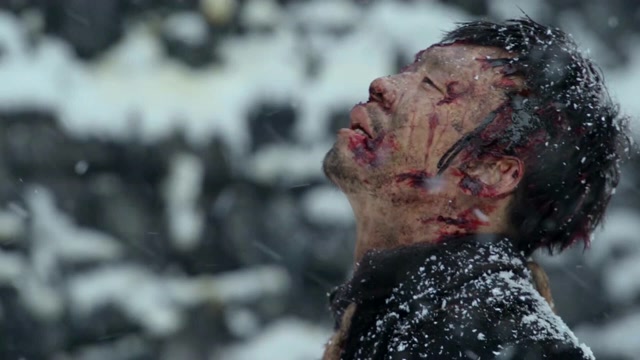 电影悬崖之上和平是用无数生命换来的勿忘国耻吾辈当志强