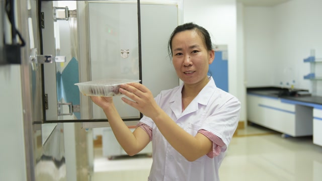 "第二届广西创新争先奖"获得者——李丽