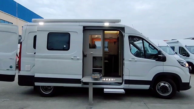 舜宇大通v90b型房车前三后二五座后横床布局舜宇房车房车王