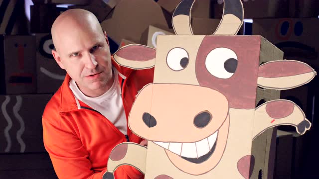 百变纸箱王  第13集 奶牛