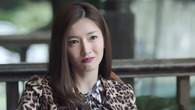 真有范!江疏影上演霸气老板训斥下属