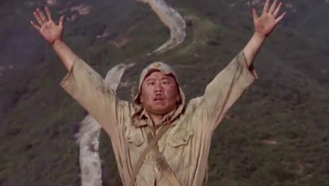 《举起手来》经典搞笑片段,笑到肚子痛!