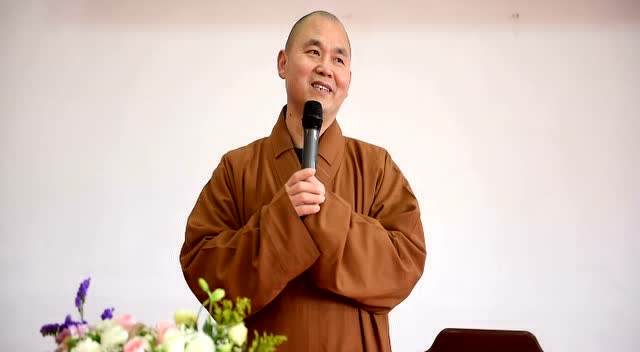 隆相大和尚为大学生开示