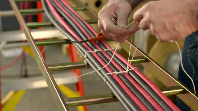 通信布线-蜡线布放1