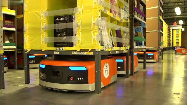 亚马逊仓库机器人