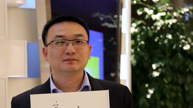 红星-携车网ceo章正超片花