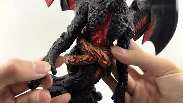 [动漫]【菠萝上传】奥特曼大电影超银河传说 dx怪兽软胶 贝琉多拉