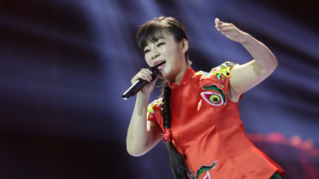 从配菜员到优秀的歌手,丁红娥用歌声改变了自己的人生