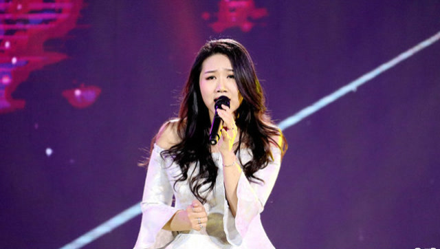 孙露一曲《珍惜》一路陪伴我们走过青少年时光