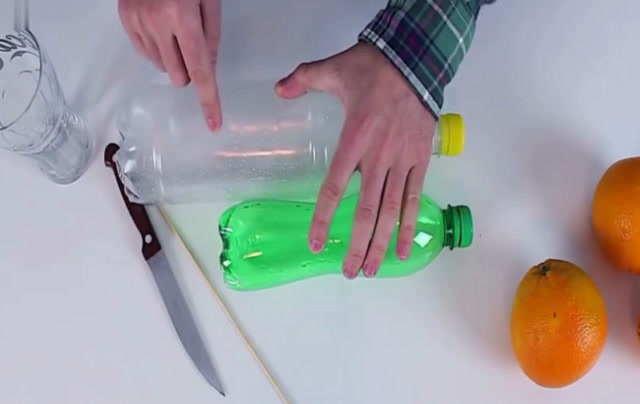 简单几个步骤就可以自制榨汁机,比买的榨汁还要快