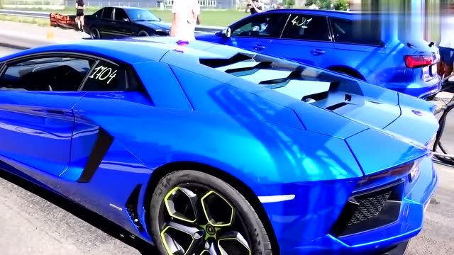 两个都很凶!奥迪rs 6加速挑战大牛