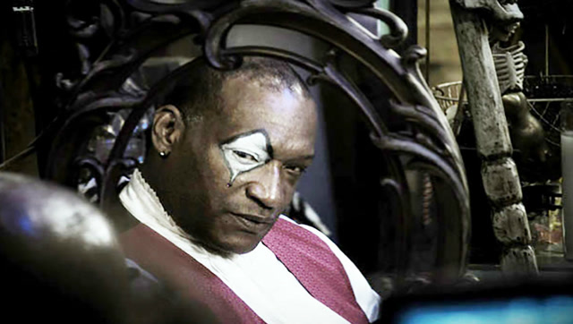 小涛电影解说: 5分钟带你看完美国恐怖电影《短柄斧2》