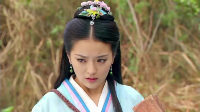 济公传:必鹏无意中发现,杨青雪身上的法力能为自己疗伤