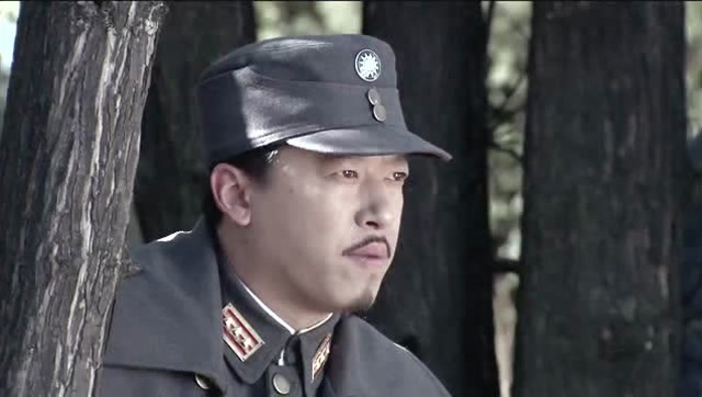 二炮手:郭闻志竟然带人攻打指导员的队伍,他这么做是为了什么?