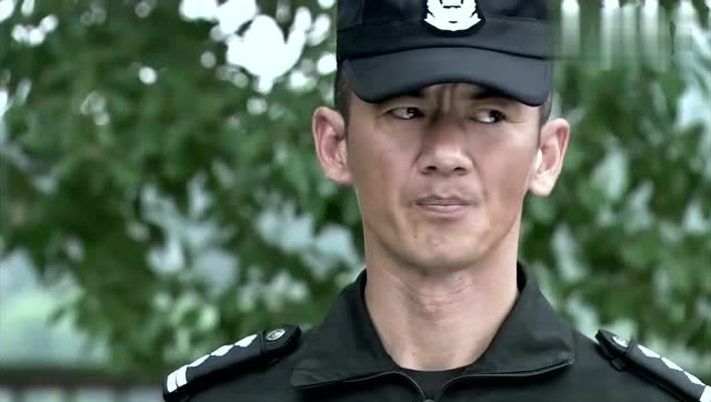 特警力量:光头强放出来了,老铁不淡定了!