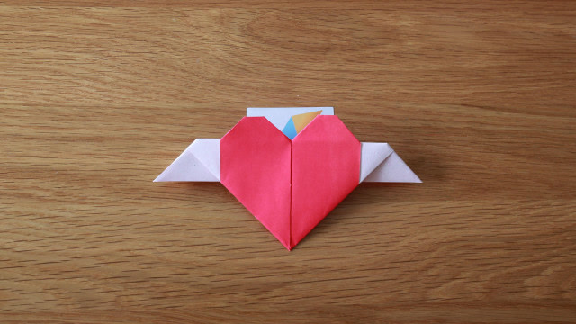 创意爱心折纸diy,折叠一个一箭穿心,心形折纸教程