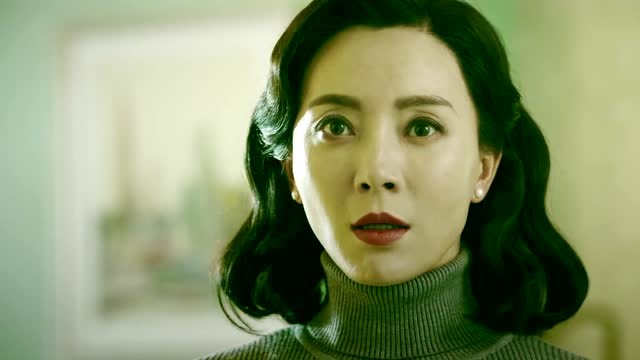 和平饭店陈佳影和王大顶上演夫妻大战试图躲过巡警的盘查