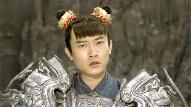 刑天看不惯天帝,结果被天帝砍掉头,尽管如此刑天依旧站立不倒