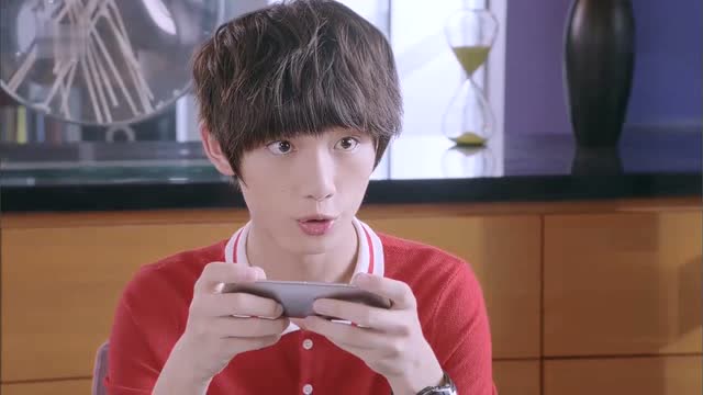 甜蜜暴击:方宙问方宇昨晚怎么了,方宇说她做噩梦了