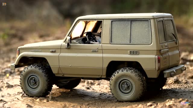 toyota land cruiser lj70