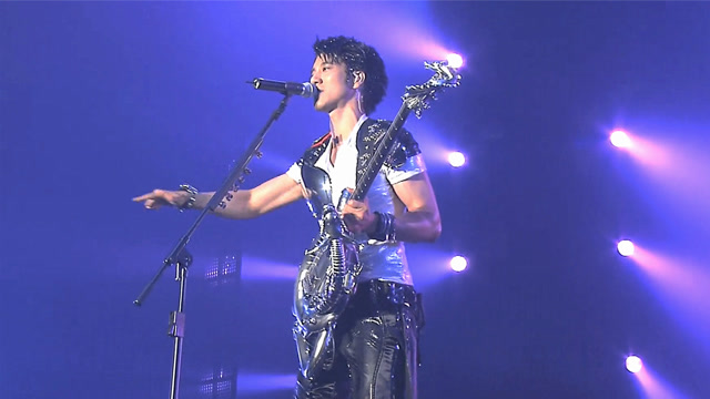 王力宏《花田错》神级现场,世界上独一无二的"龙吉他",帅爆了