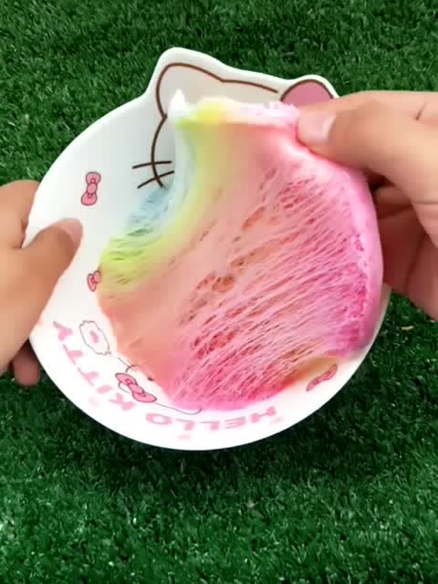 彩虹冰山泥真好看,把壳丢掉再玩,太解压了!