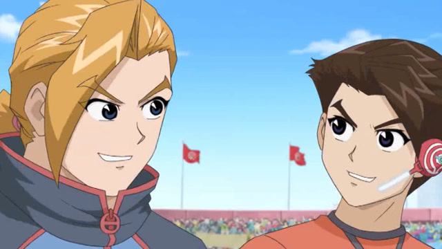 超智能足球:潜龙使出新绝招