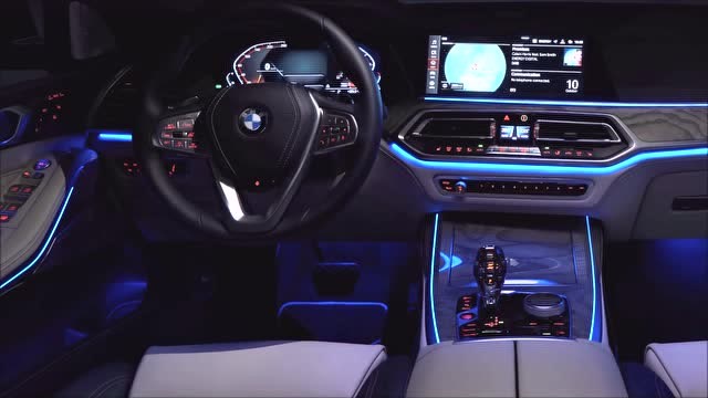 氛围灯一亮,惊艳全场!2019新宝马x7!