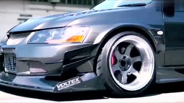 土屋圭市:世界上实力最强的还是三菱evo车!