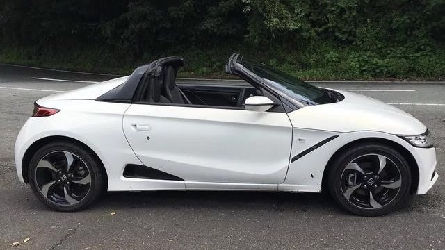 本田0.6t小跑车s660,网友:它就是车界一朵奇葩!