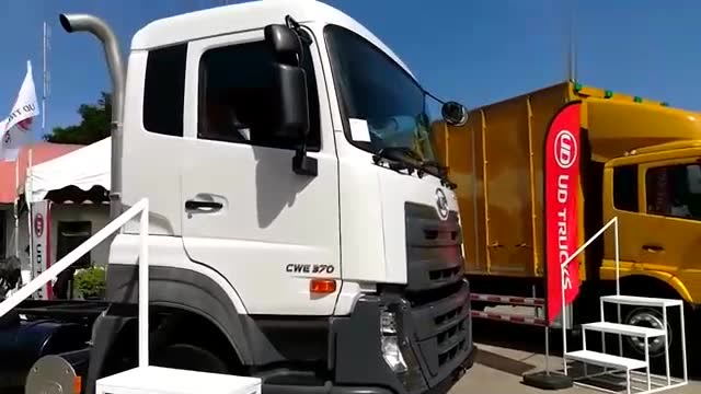 实拍:全新的日产ud卡车,看完令人大开眼界!