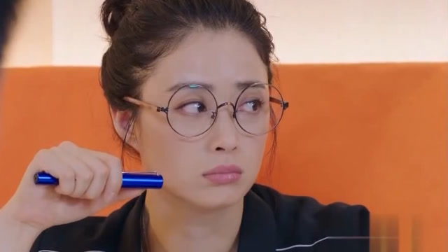 盲约:王汀为提高节目收视率,决定为夏天海选约会对象,夏天很生气