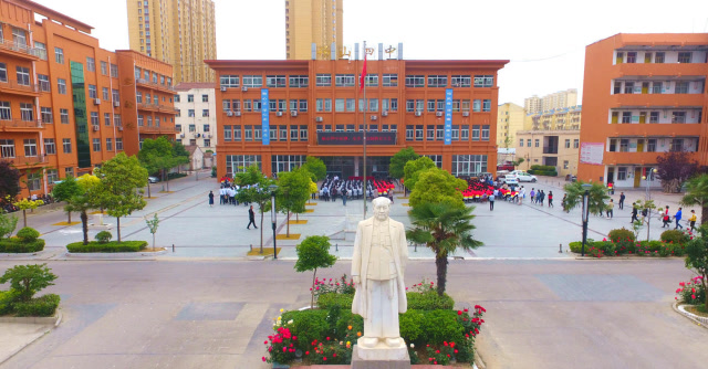 砀山四中航拍视频-砀山在线