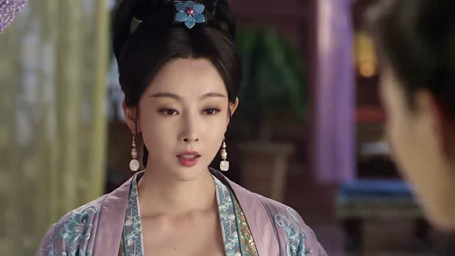 开封府李妃后宫叩拜太后厚谢当年好机遇询问当年事