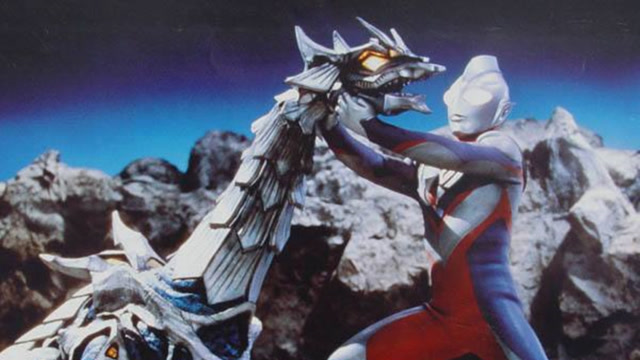 诺亚捍卫宇宙,奥王守护光之国,而迪迦该用怎样的词汇形容呢?