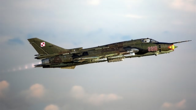 越南战机突发事故!零高度弹射成功,飞行员毫发无损?