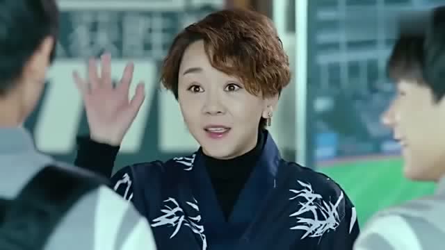 我们的少年时代:妈妈在王俊凯面前叫松宝宝,王源都不好意思了