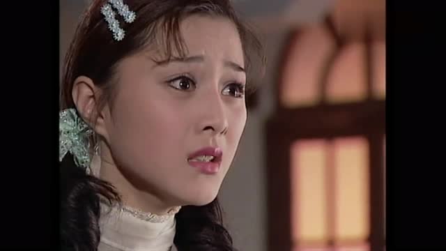 白小蝶向孙济生表白希望他留下来孙济生表示男儿志在四方拒绝