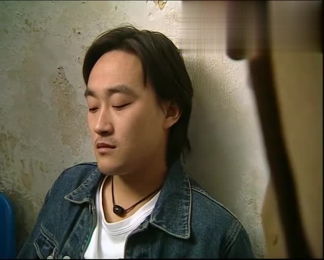 插翅难逃:杨吉光进监狱还不老实,竟还想要打警察,胆真大!