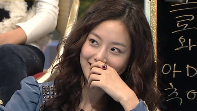 在综艺节目遇到的李昇基和文彩元,两人气氛微妙,私下有联络?