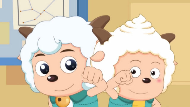 喜羊羊与灰太狼喜羊羊脱下鞋子露出小脚丫网友原来长这样