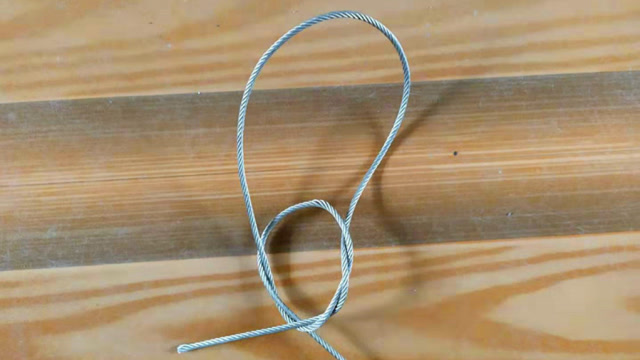 绳结达人教你弹性十足的钢丝绳怎样牢固打结的方法?