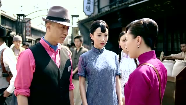 一代枭雄:司令带小姐逛街,夫人对她一番打探,觉得简直就是鲜花插在