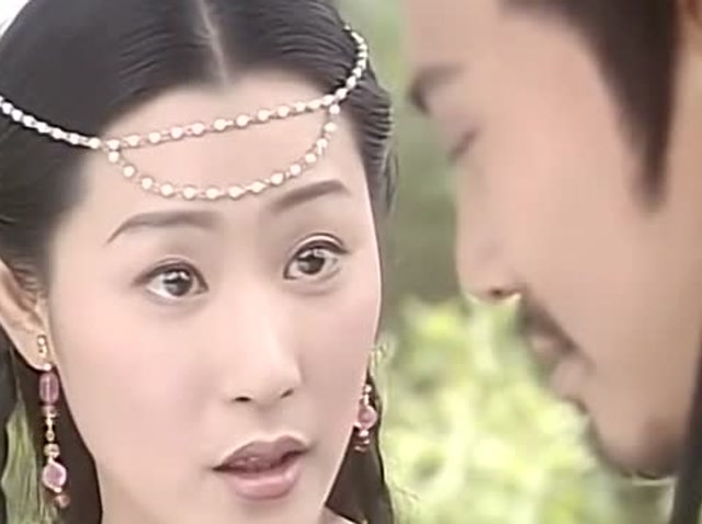 绝代双骄:黑蜘蛛被慕容九羞辱离开,邀月救出小鱼儿,通知花无缺去杀了