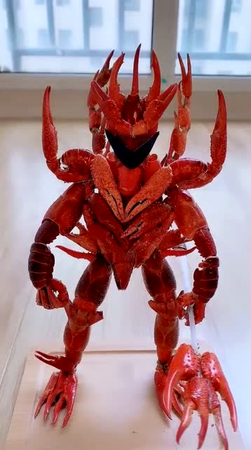 吃货的最高境界!小龙虾变身超级机甲,小伙是个高手!