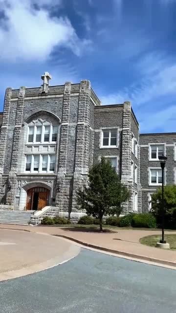 加拿大的圣玛丽大学,看完这,感觉和我们国内的大学比怎么样