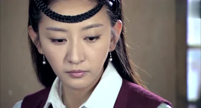 战火连天:小枪昏迷庆岚担心,结果刚醒,小枪却叫着高凤的名字